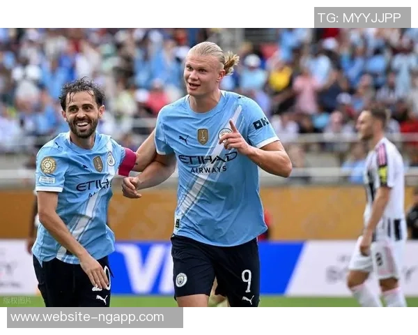 世界杯焦点对决哈兰德与姆巴佩挪威主帅称他们或为欧洲最佳球员