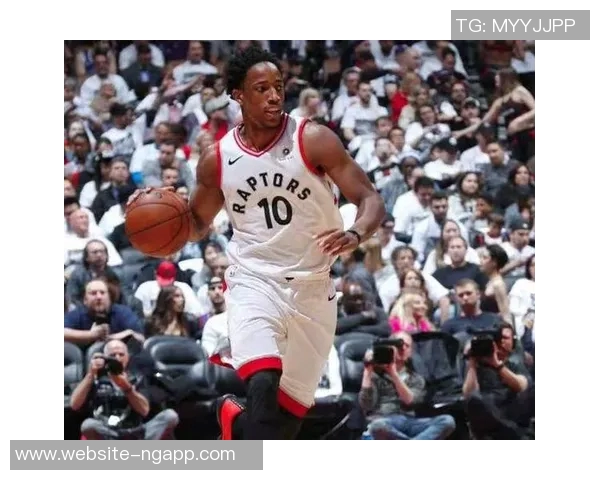 八年前的今天德罗赞狂砍52分创下个人与猛龙队史单场得分新高